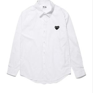 COMME DES GARÇONS PLAY
White Heart Patch Shirt